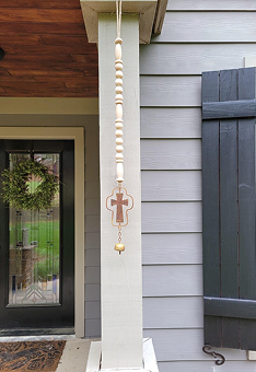 Spinnig Cross Ornament Chime